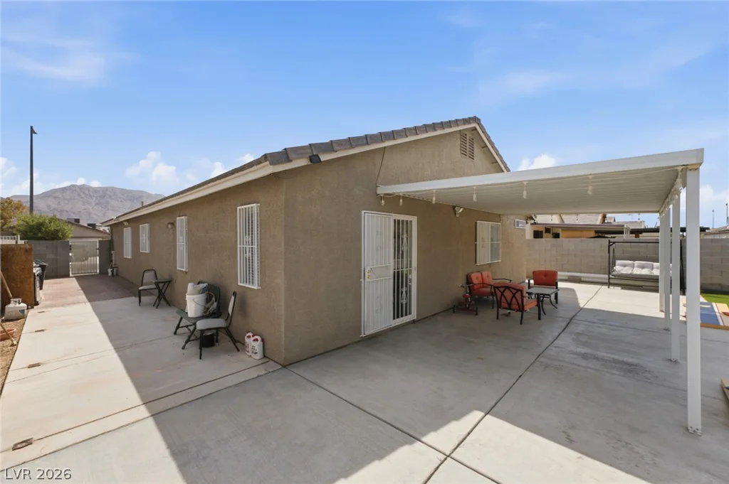 1229 Jarbridge, Las Vegas, NV 89110