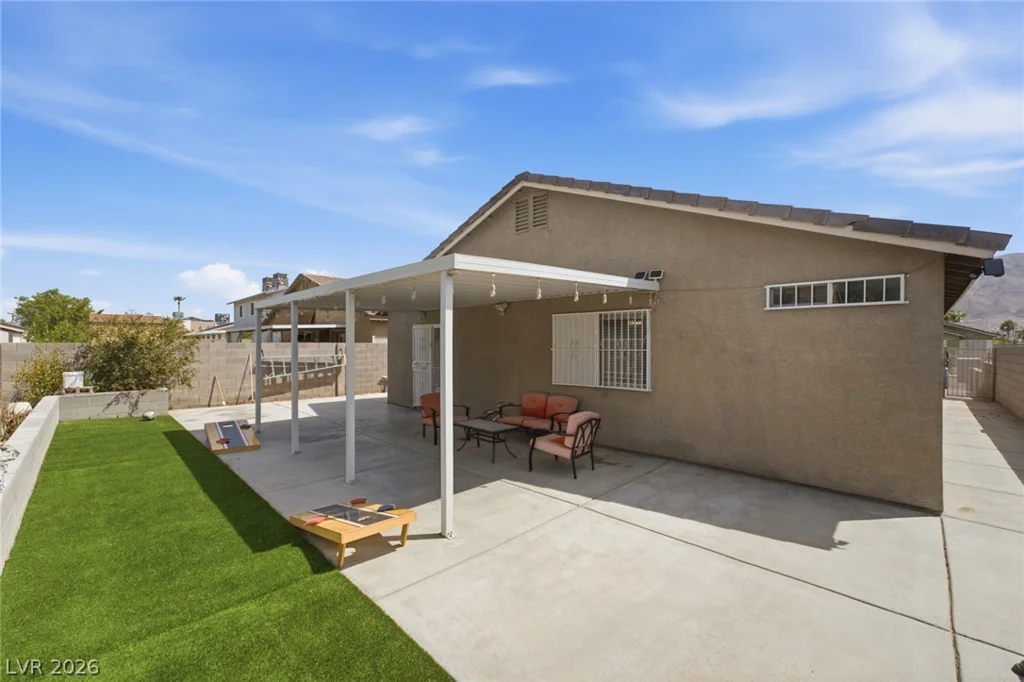 1229 Jarbridge, Las Vegas, NV 89110