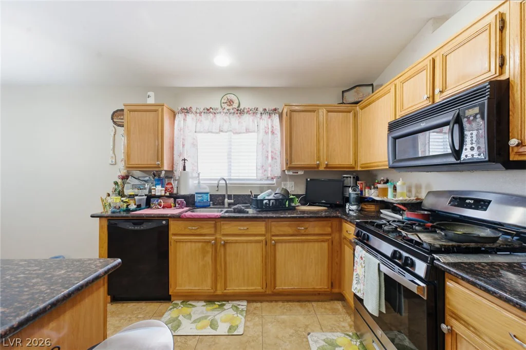 1229 Jarbridge, Las Vegas, NV 89110