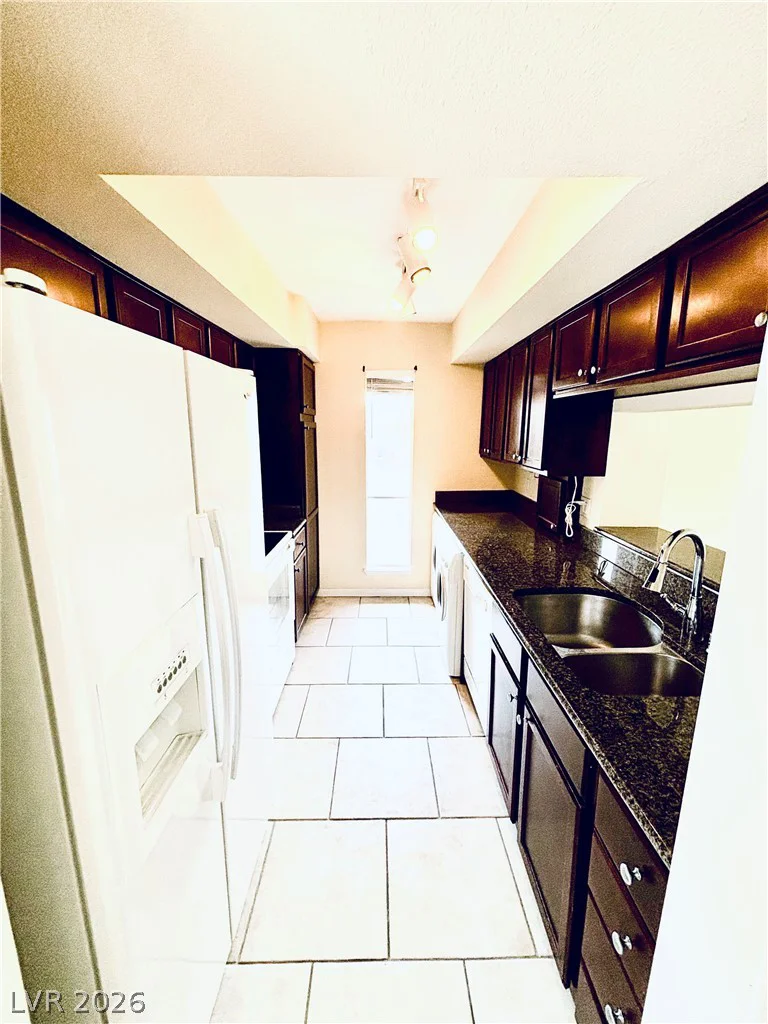 2838 Geary, Las Vegas, NV 89109