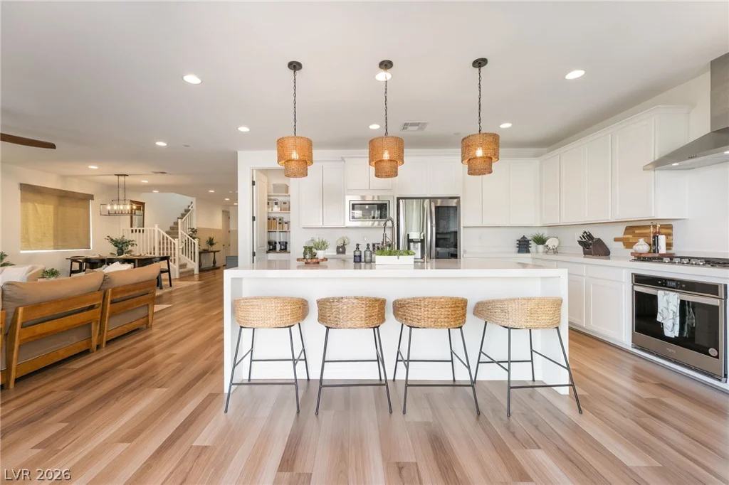 10332 Thurso, Las Vegas, NV 89166