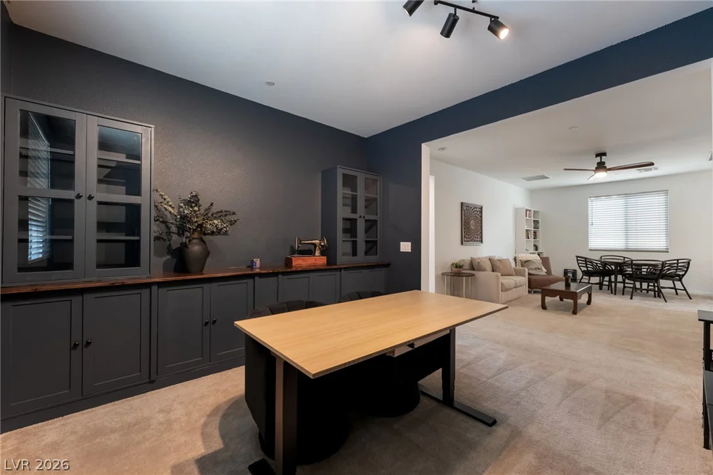 10332 Thurso, Las Vegas, NV 89166