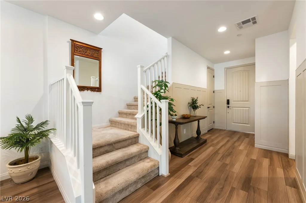 10332 Thurso, Las Vegas, NV 89166