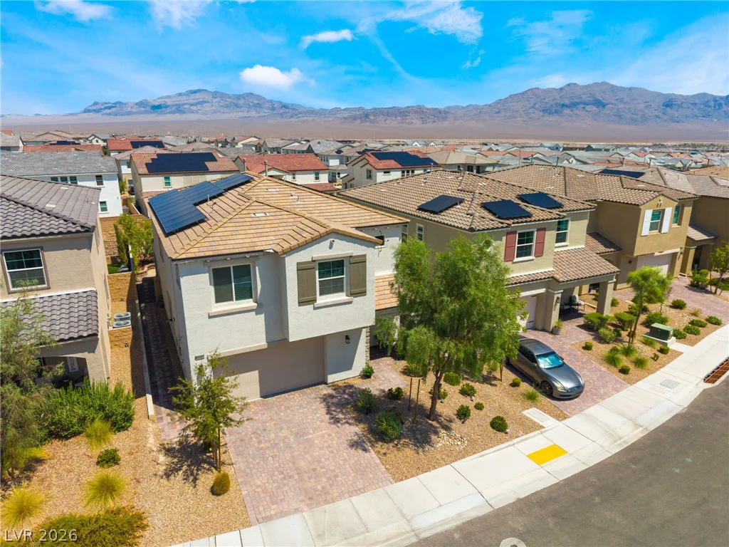 10332 Thurso, Las Vegas, NV 89166