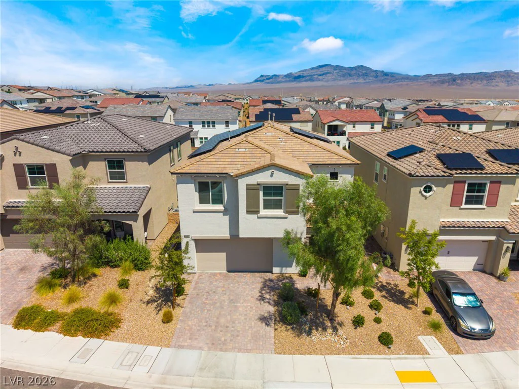 10332 Thurso, Las Vegas, NV 89166