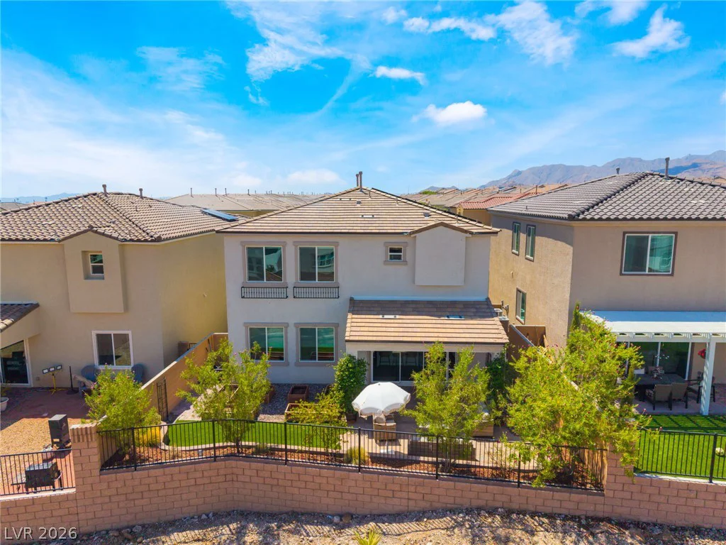 10332 Thurso, Las Vegas, NV 89166