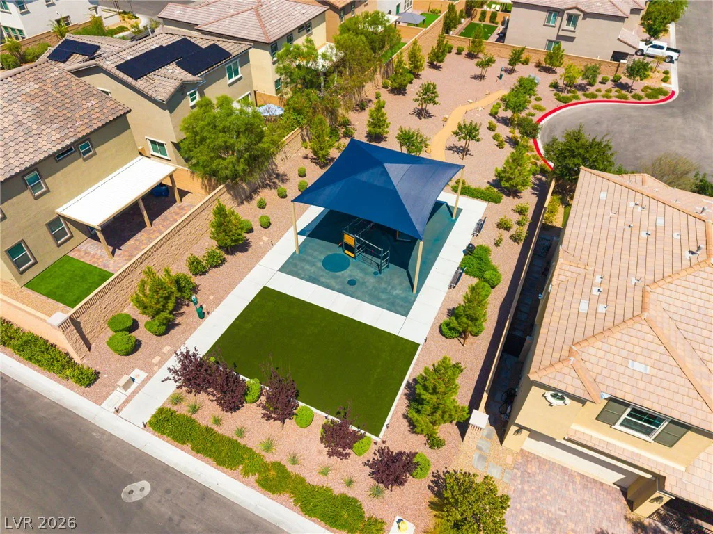 10332 Thurso, Las Vegas, NV 89166
