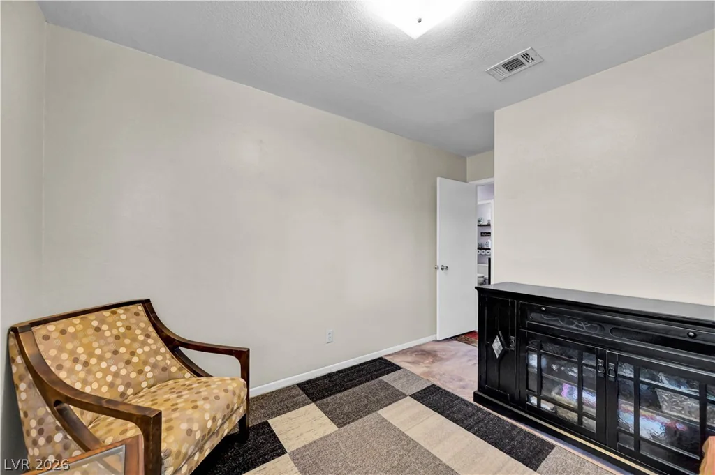 1522 Della, Boulder City, NV 89005