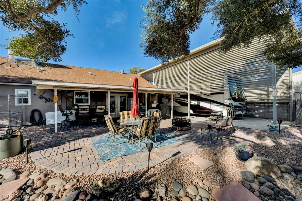 1522 Della, Boulder City, NV 89005