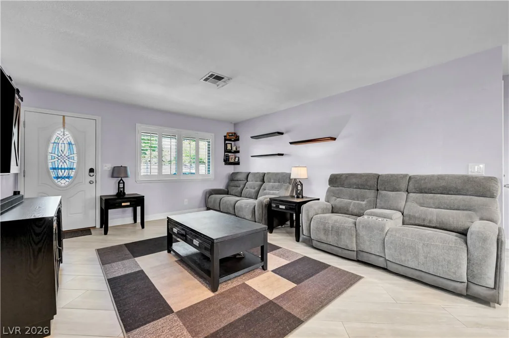 1522 Della, Boulder City, NV 89005