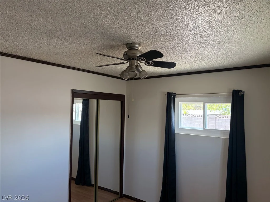 5213 Pebble Beach, Las Vegas, NV 89108