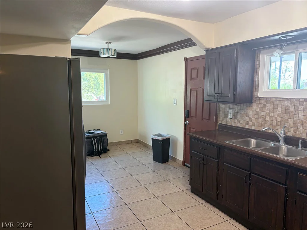 5213 Pebble Beach, Las Vegas, NV 89108