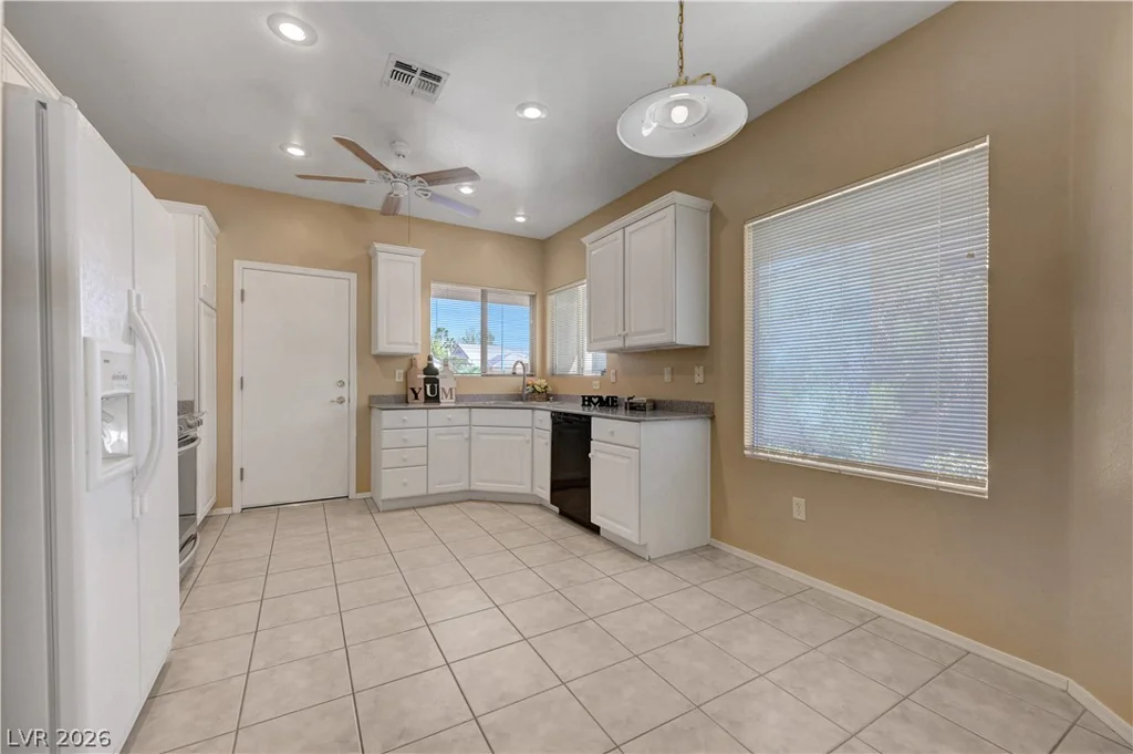 1807 Eagle Mesa, Henderson, NV 89012