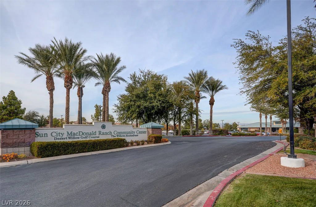 1807 Eagle Mesa, Henderson, NV 89012