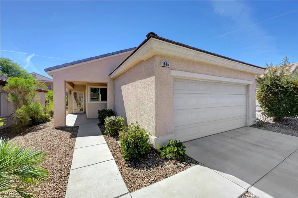 1807 Eagle Mesa, Henderson, NV 89012