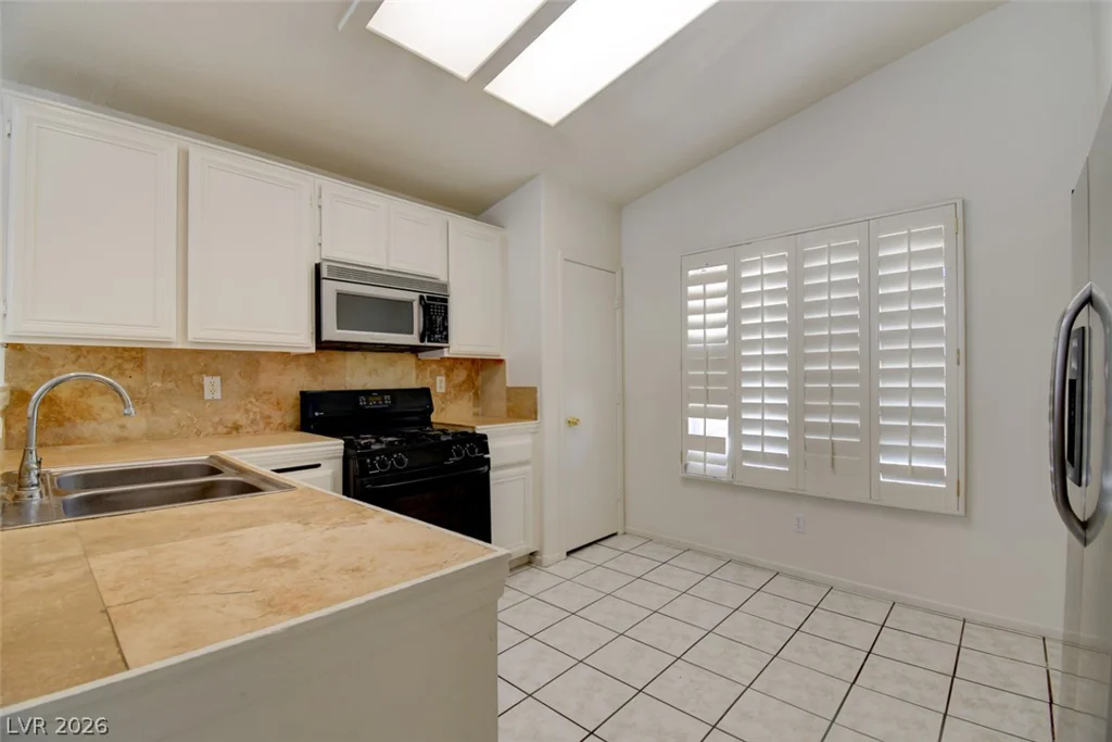 638 Rubber Tree, North Las Vegas, NV 89032