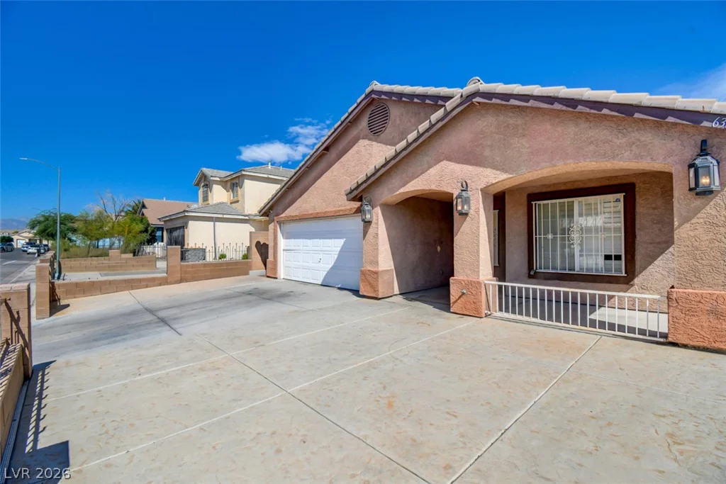 638 Rubber Tree, North Las Vegas, NV 89032