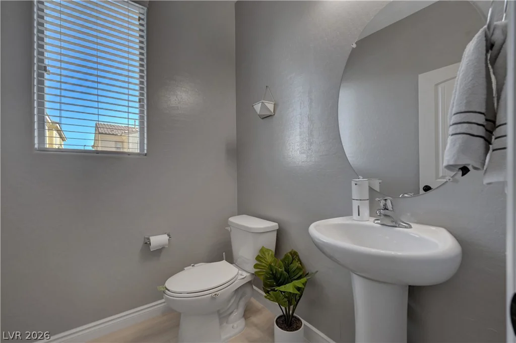 5822 Amber Mesa, Las Vegas, NV 89148