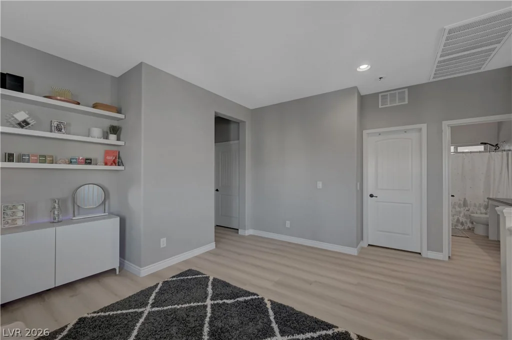 5822 Amber Mesa, Las Vegas, NV 89148