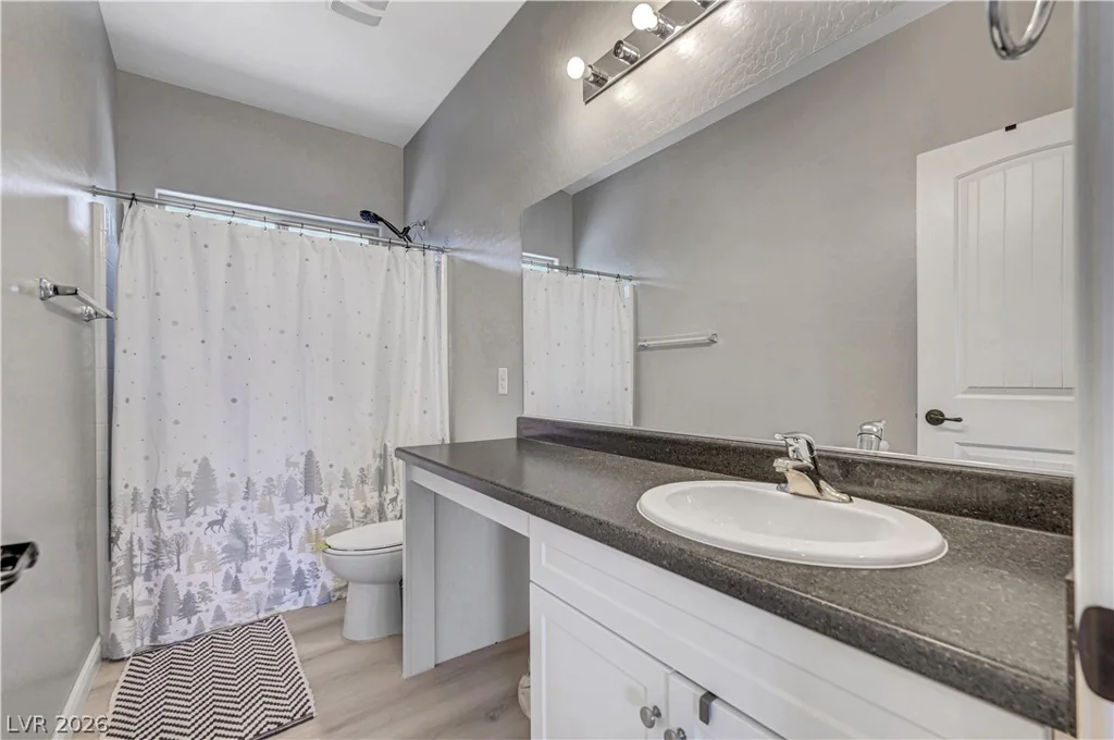 5822 Amber Mesa, Las Vegas, NV 89148