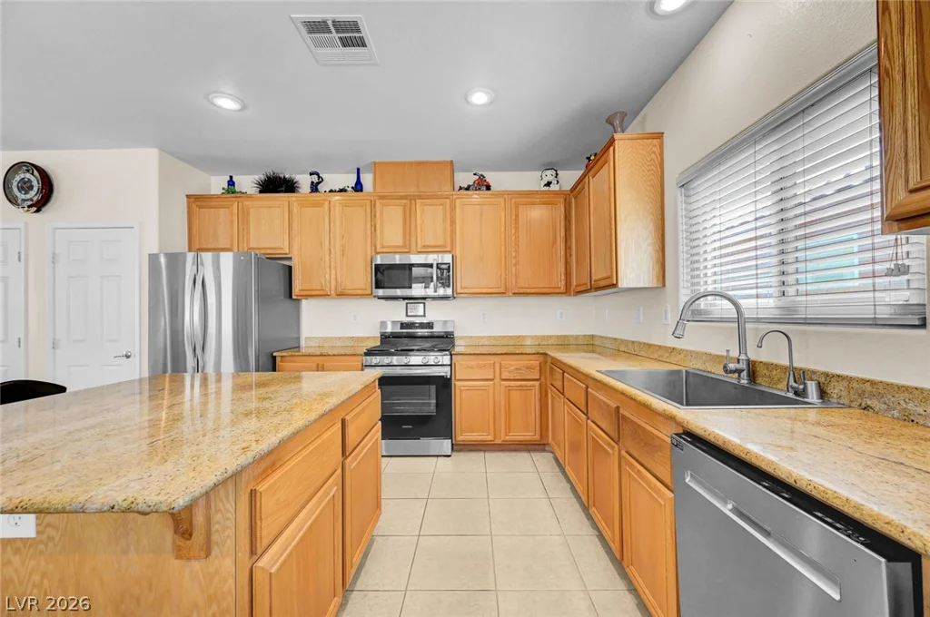 3152 McLennan, North Las Vegas, NV 89081