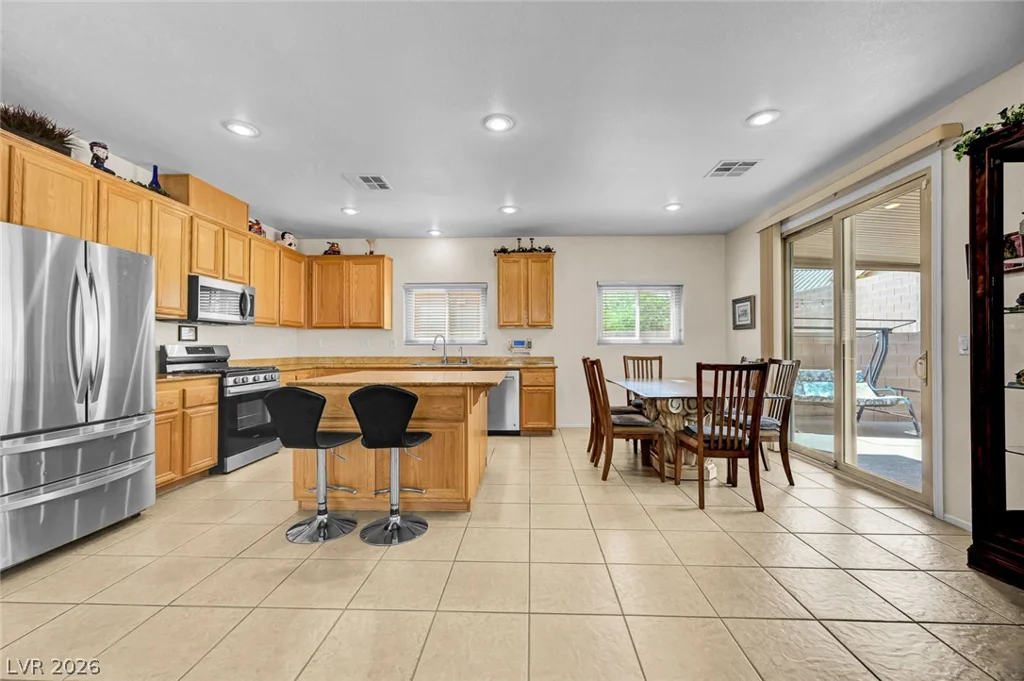 3152 McLennan, North Las Vegas, NV 89081