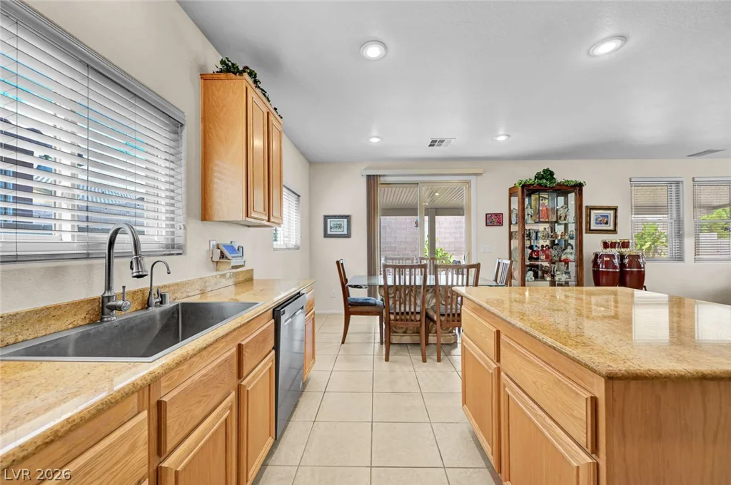 3152 McLennan, North Las Vegas, NV 89081