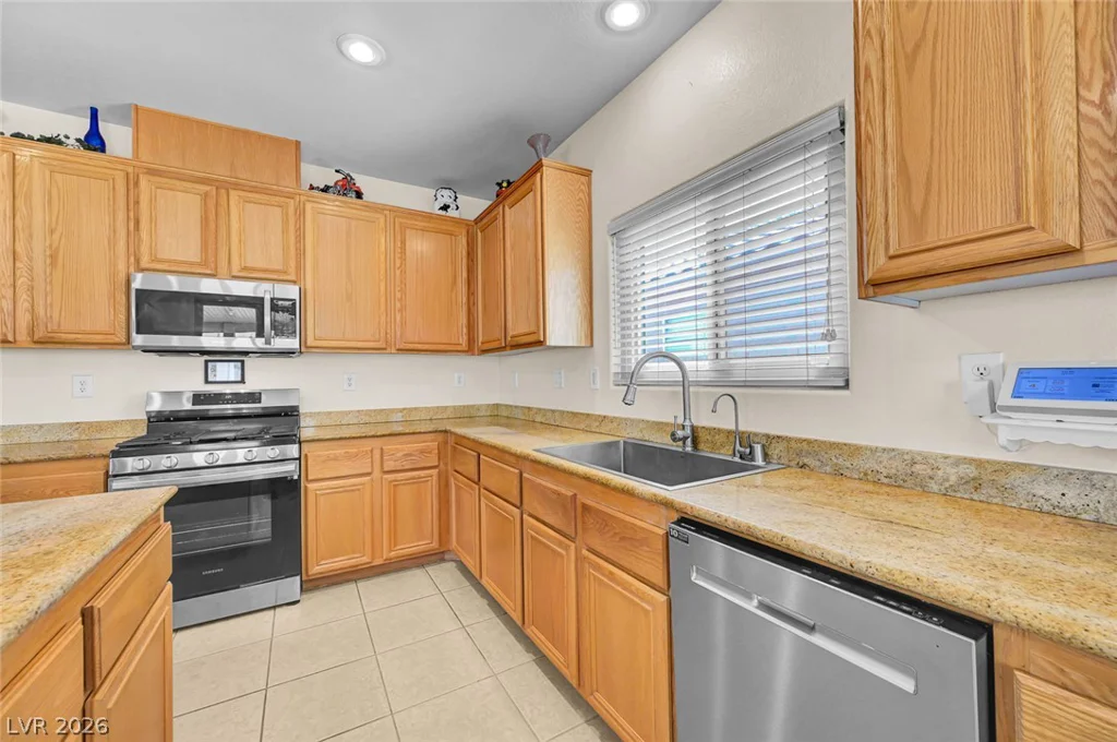 3152 McLennan, North Las Vegas, NV 89081