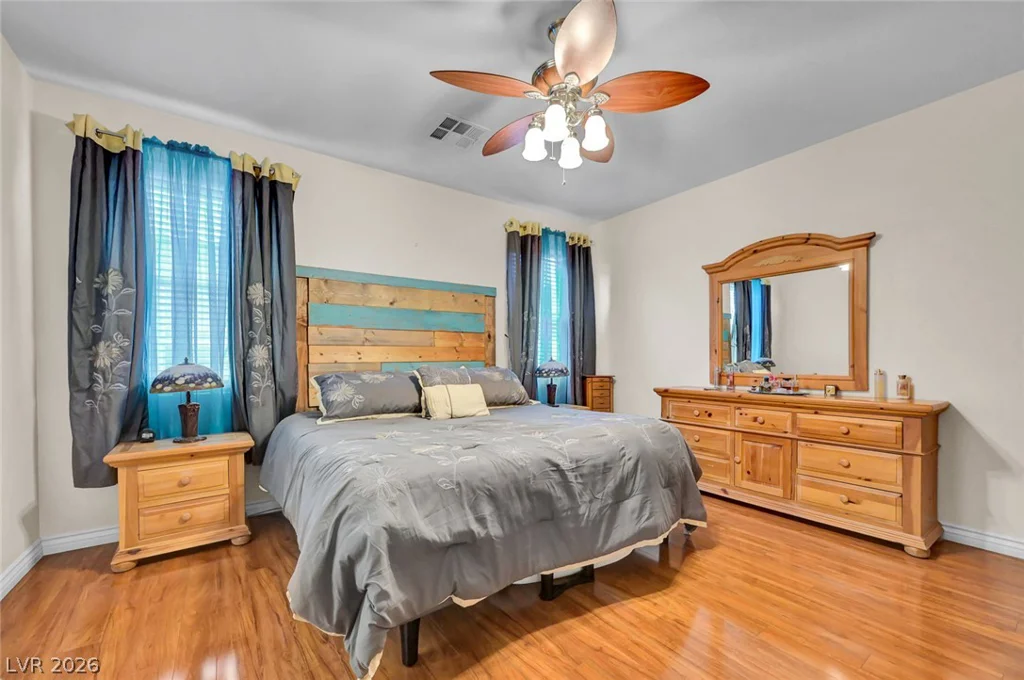 3152 McLennan, North Las Vegas, NV 89081