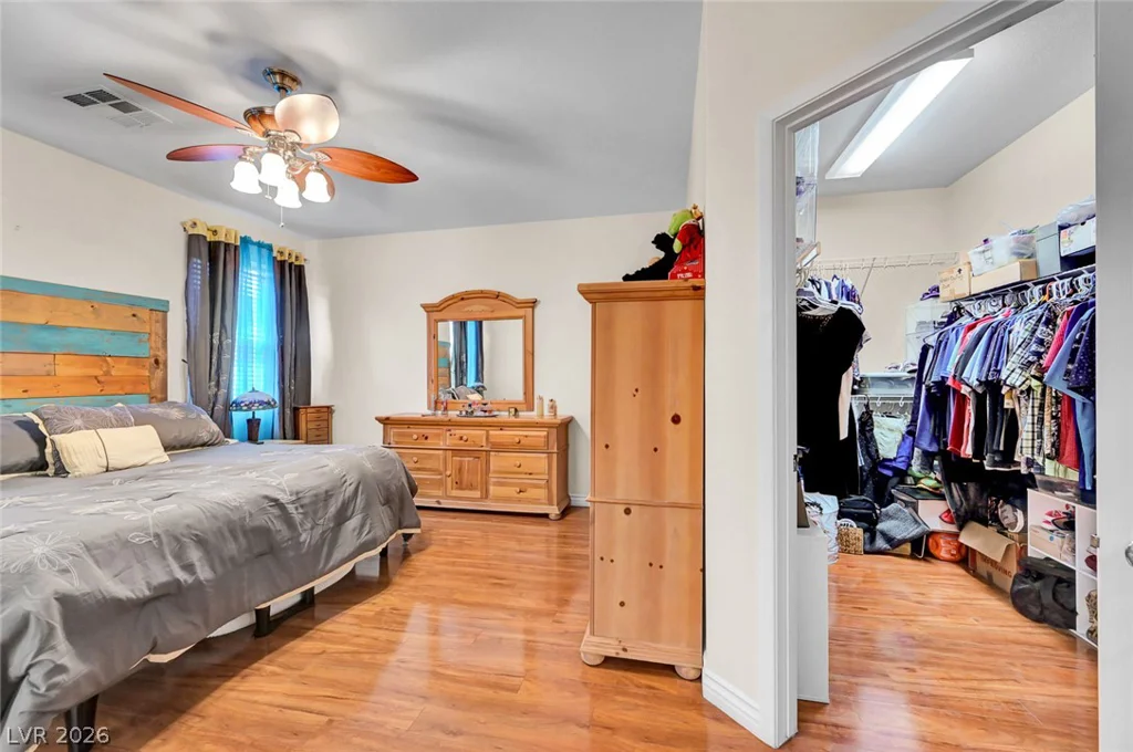 3152 McLennan, North Las Vegas, NV 89081