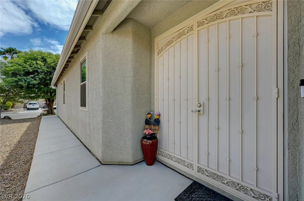 3152 McLennan, North Las Vegas, NV 89081