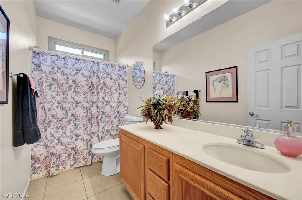 3152 McLennan, North Las Vegas, NV 89081