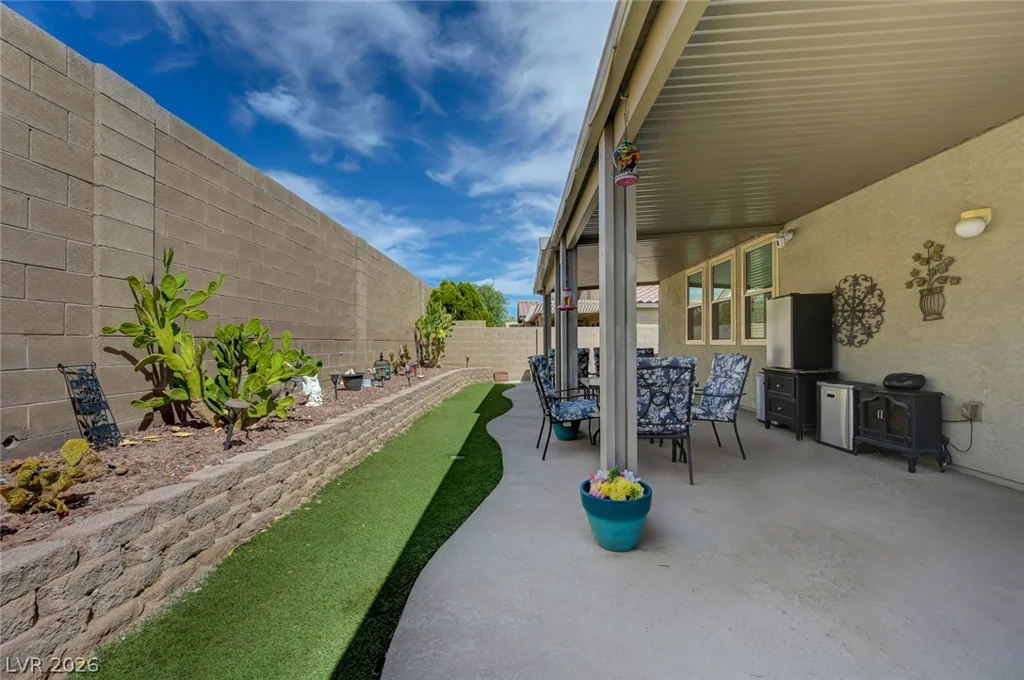 3152 McLennan, North Las Vegas, NV 89081