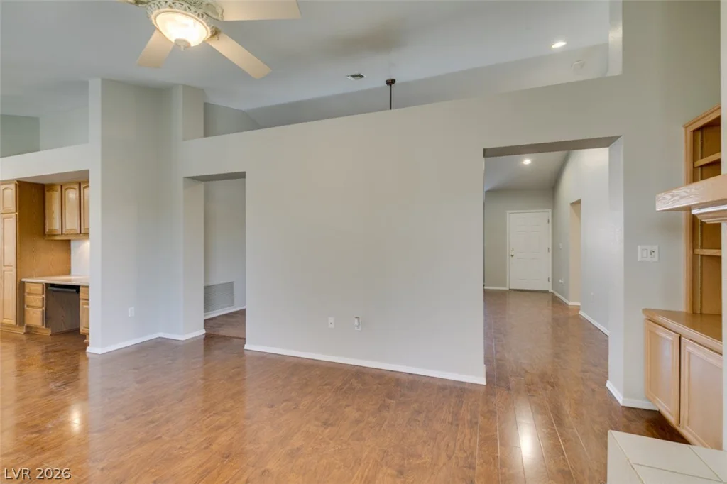 10009 Netherton, Las Vegas, NV 89134