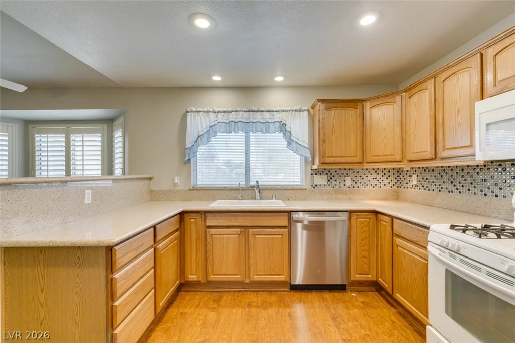 10009 Netherton, Las Vegas, NV 89134
