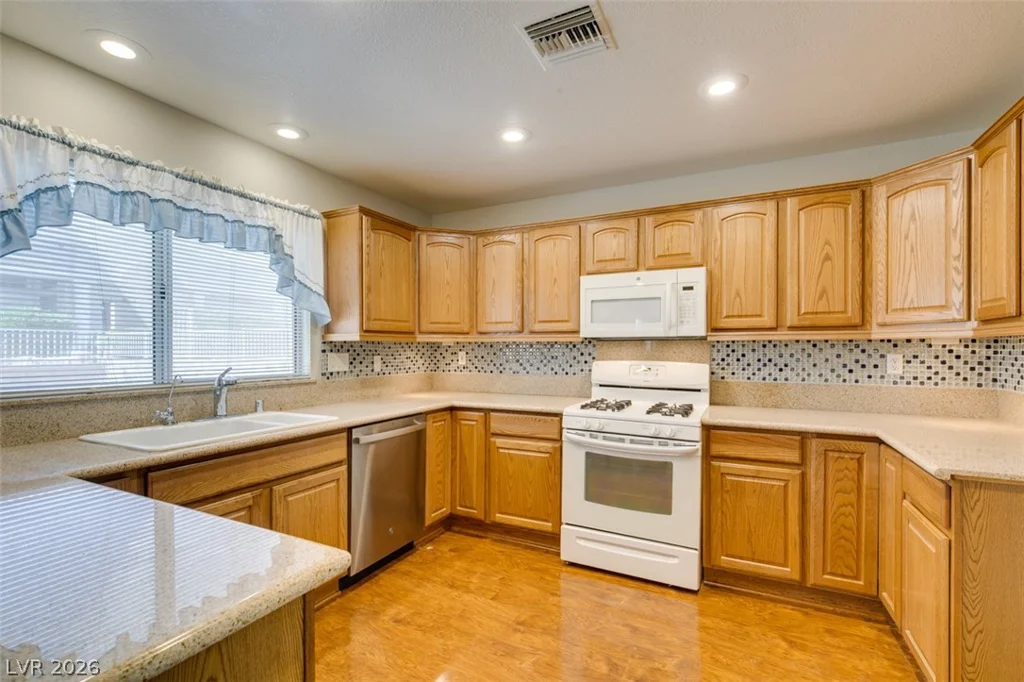 10009 Netherton, Las Vegas, NV 89134