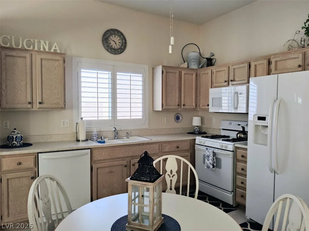 409 Golden State, Henderson, NV 89012