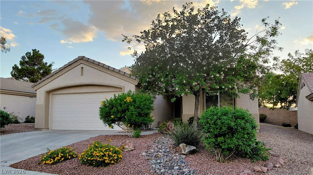 409 Golden State, Henderson, NV 89012