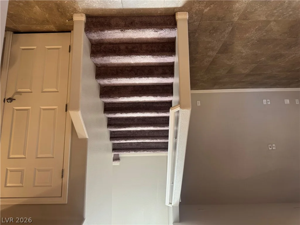 55 Canopus Ridge, Las Vegas, NV 89183