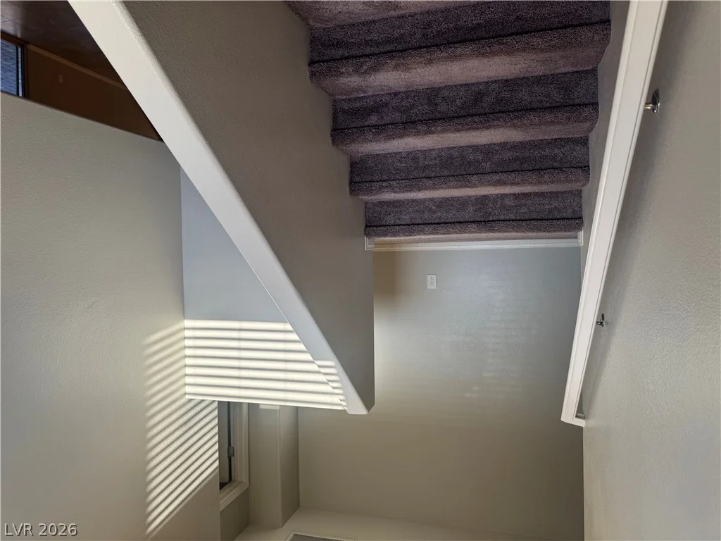 55 Canopus Ridge, Las Vegas, NV 89183