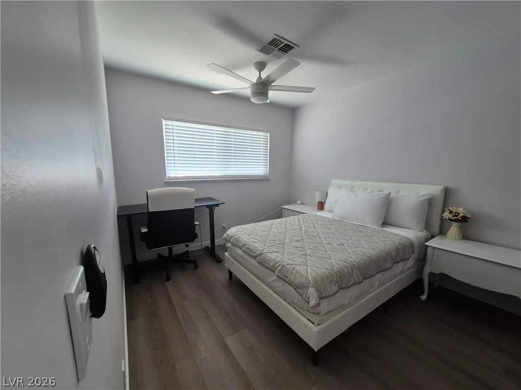 5849 Cherokee, Las Vegas, NV 89103