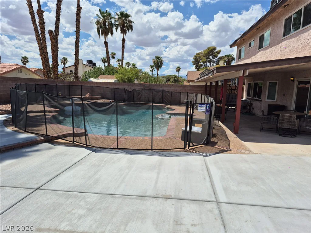 5849 Cherokee, Las Vegas, NV 89103