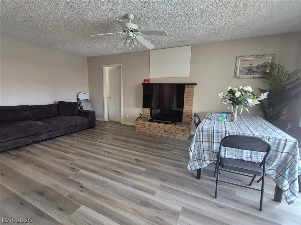 5849 Cherokee, Las Vegas, NV 89103