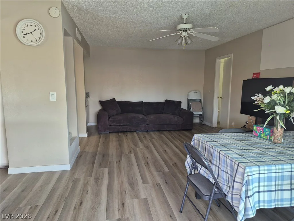 5849 Cherokee, Las Vegas, NV 89103