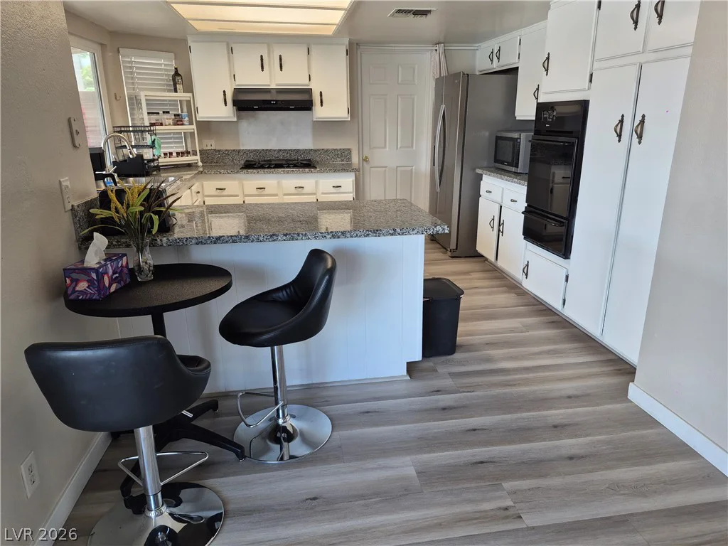 5849 Cherokee, Las Vegas, NV 89103