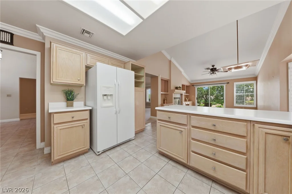 2548 Highvale, Las Vegas, NV 89134