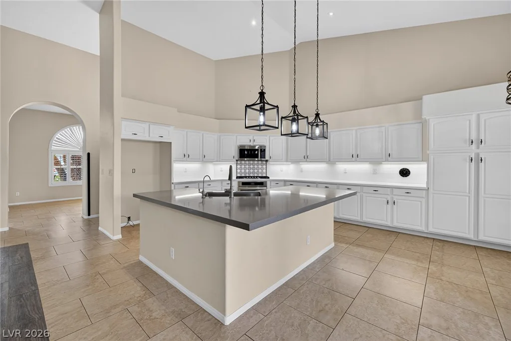 7712 Silver Wells, Las Vegas, NV 89149