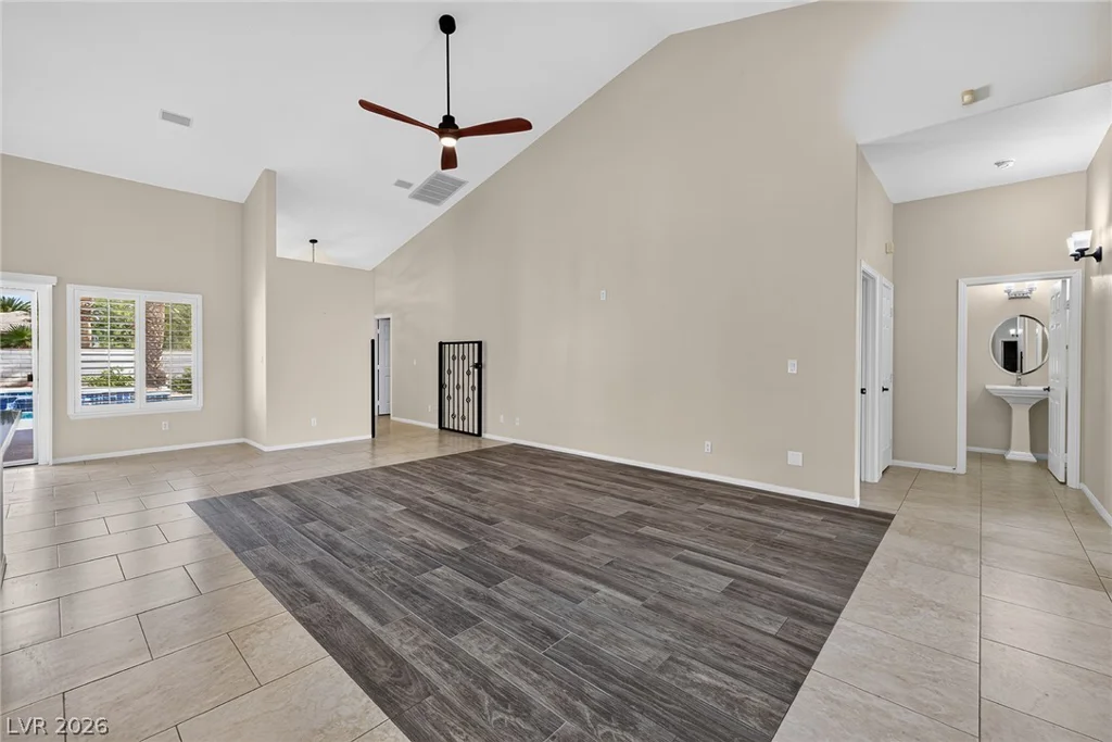7712 Silver Wells, Las Vegas, NV 89149