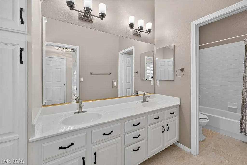 7712 Silver Wells, Las Vegas, NV 89149