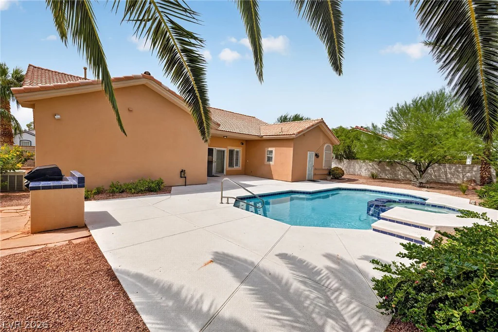 7712 Silver Wells, Las Vegas, NV 89149